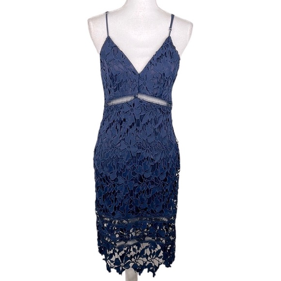 ASTR Navy Blue Lace V-Neck Sleeveless Midi Dress Size Medium - Picture 1 of 9